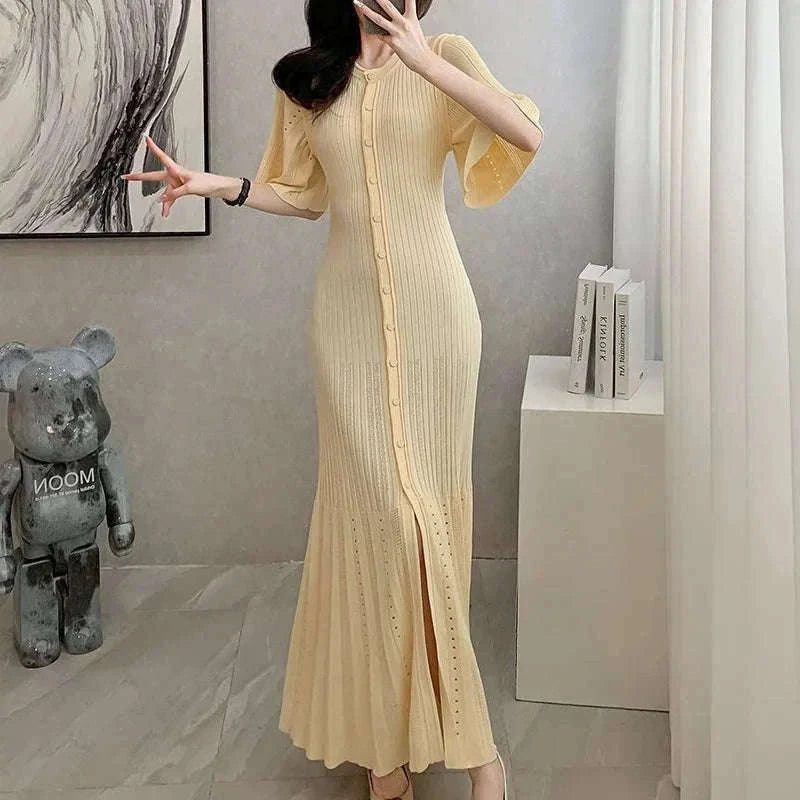 French-Inspired Knitted Mermaid Dress with Elegant Shape-black / L