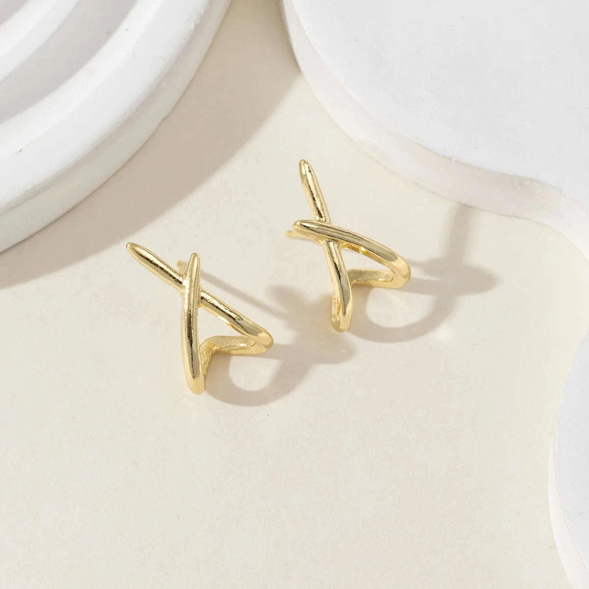 Gold Cross Stud Earrings for Women – Dainty Minimalist Jewelry-662490