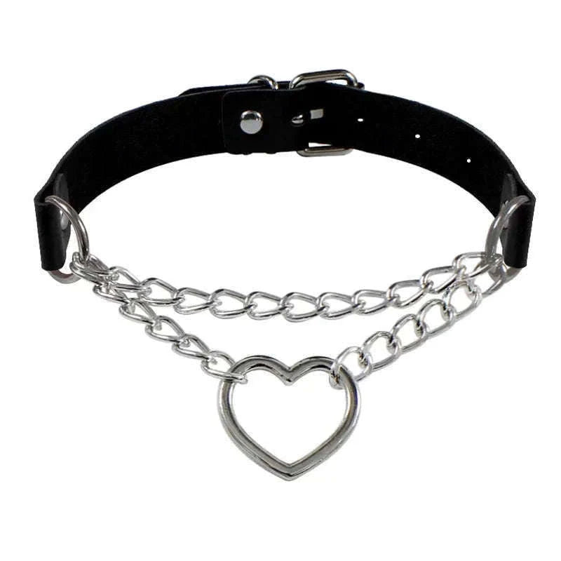 Gothic PU Leather Collar with Heart Pendant and Leash-Leash black