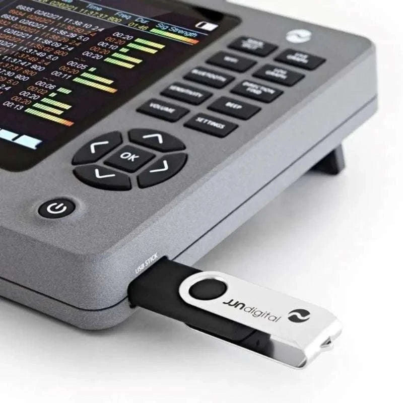 Handheld Wireless Activity Monitor 0–14GHz RF Detector with 5G Detection-Default Title