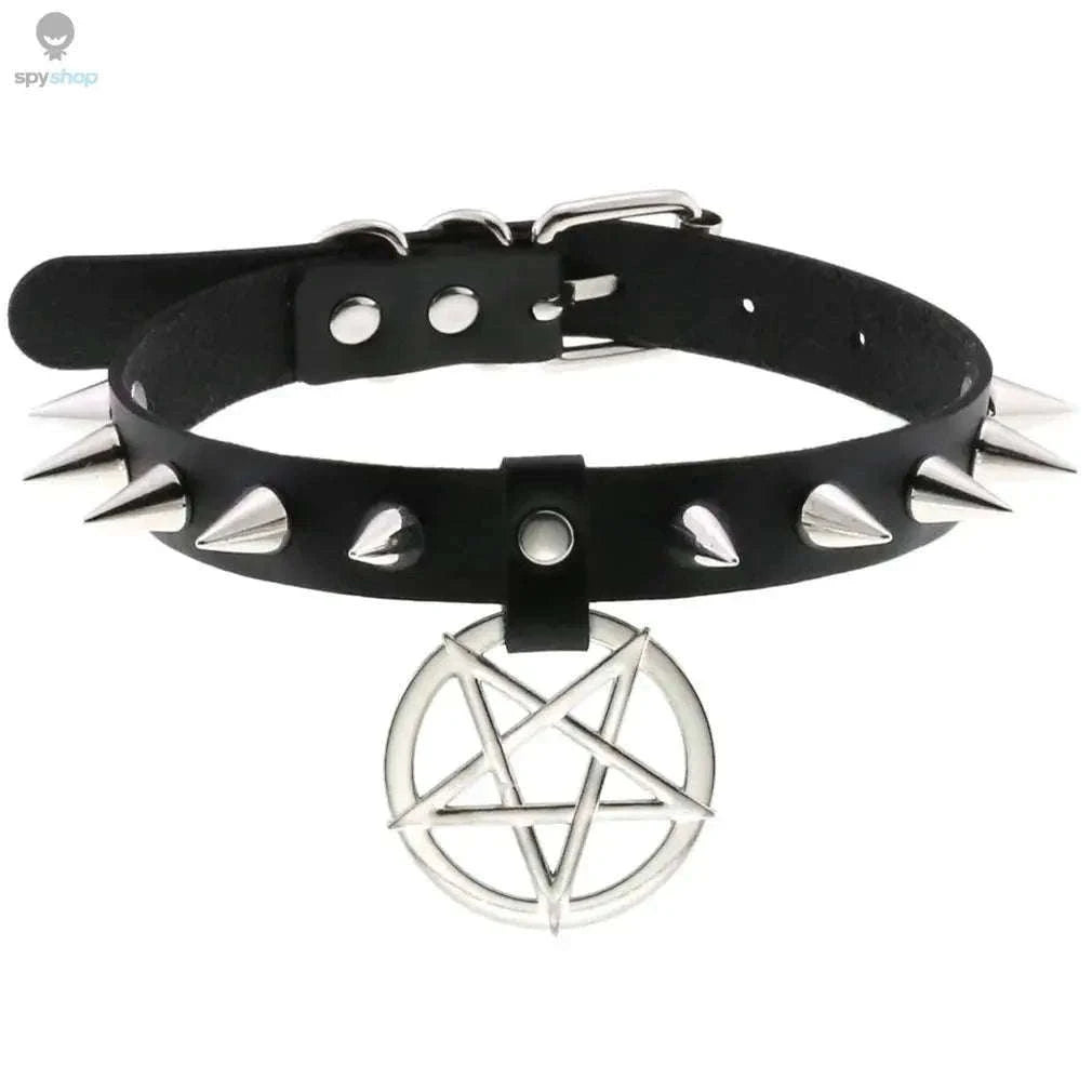 Harajuku Punk Rock Heart Spike Choker for Bold Statement Style-W4704