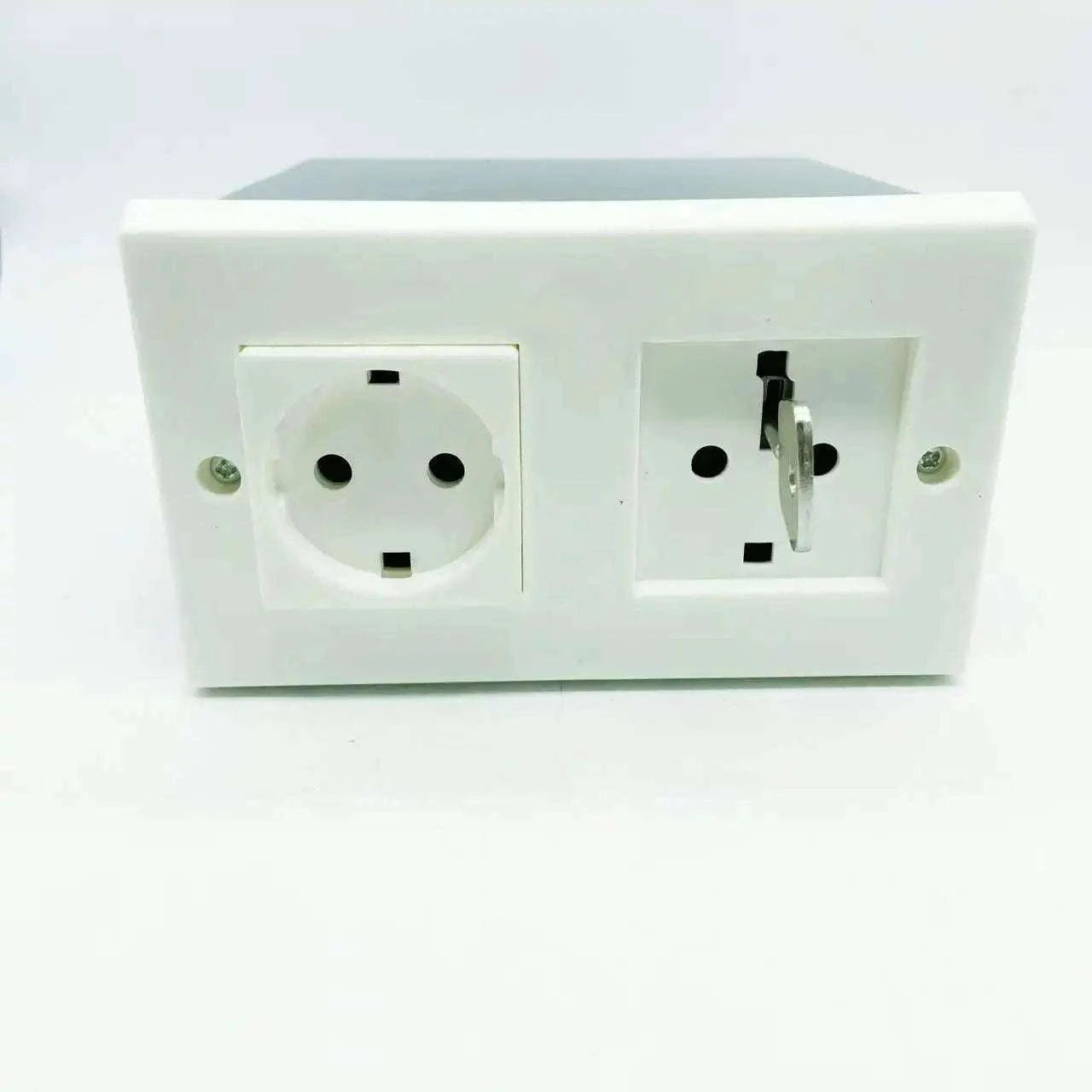 Hidden Wall Socket Safe with Secret Storage and Key Access-Default Title