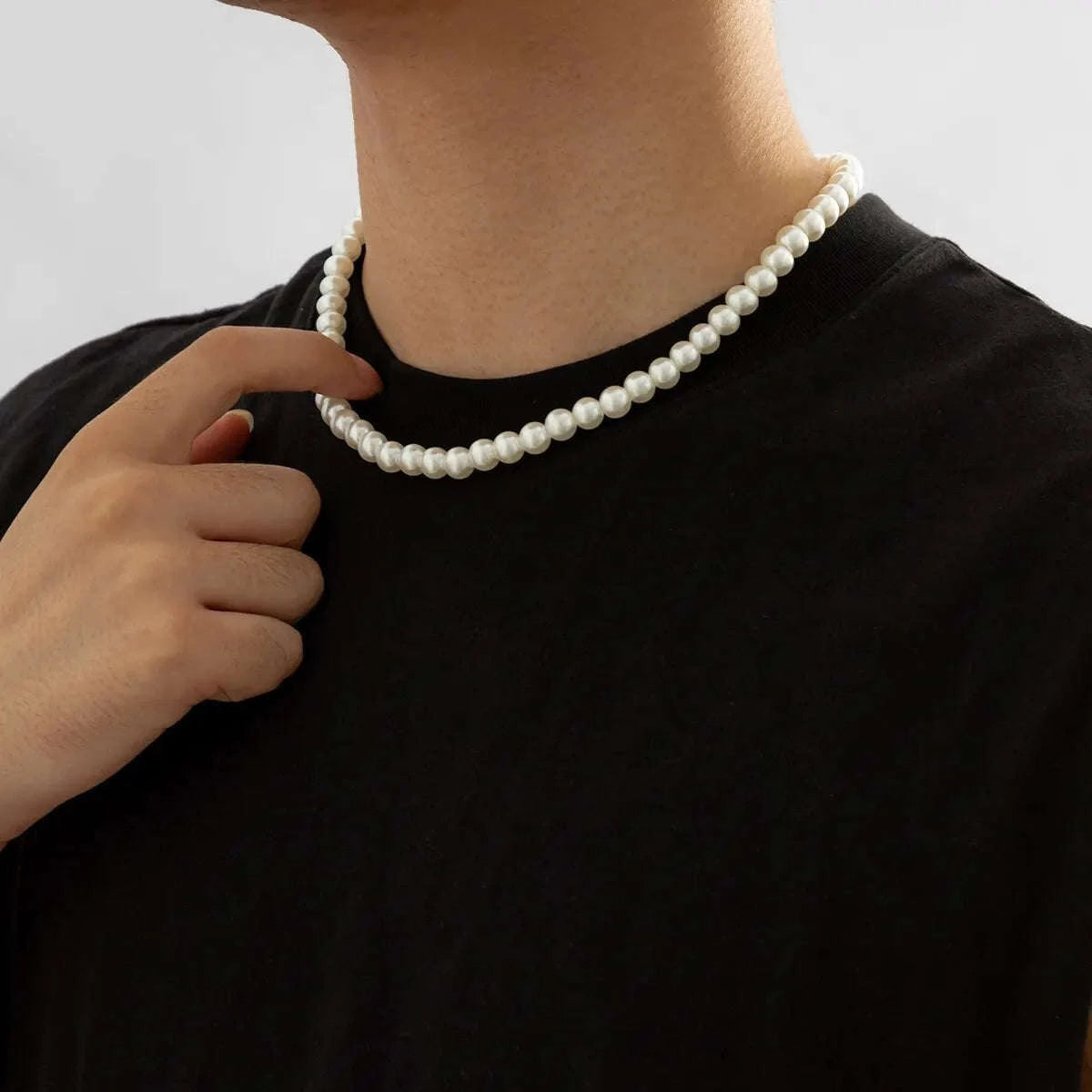 Imitation Pearl Choker Necklace-White