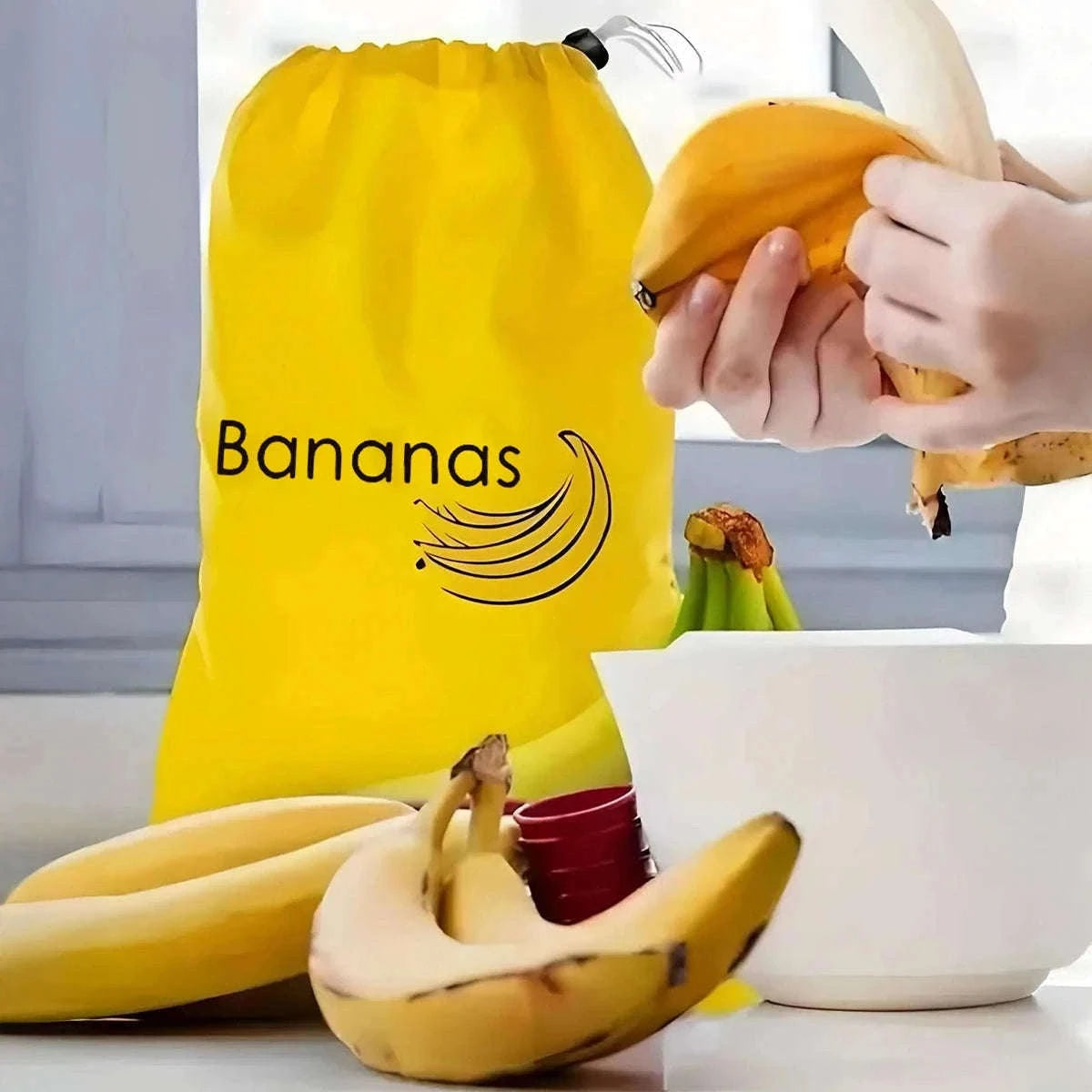 Insulated Banana Preserve Bag for Fresher Fruit on the Go-Yellow 1pc
