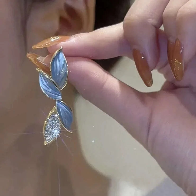 Korean Metal Leaf Stud Earrings-661730