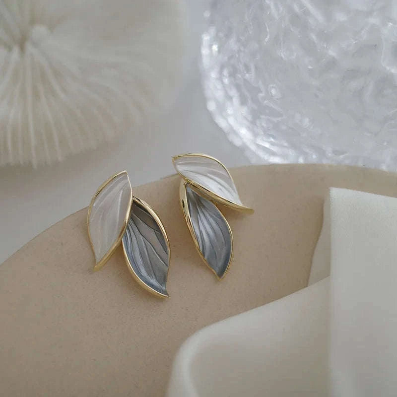 Korean Metal Leaf Stud Earrings-661730
