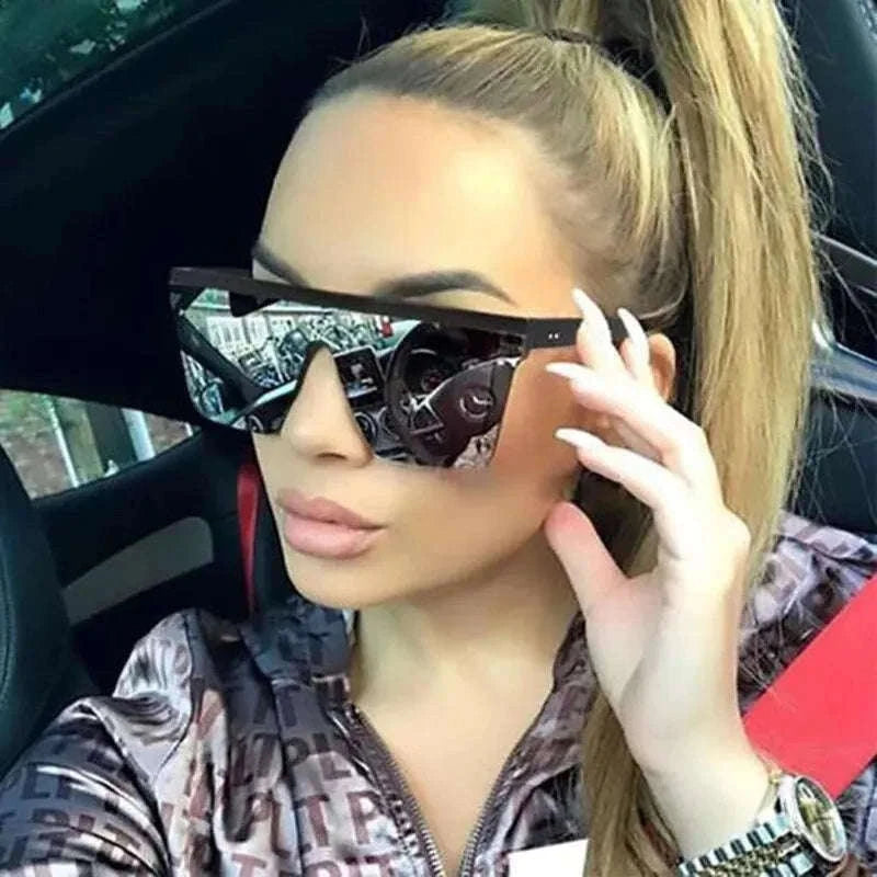 Large-Frame One-Piece Fashion Sunglasses for Women-Black purple