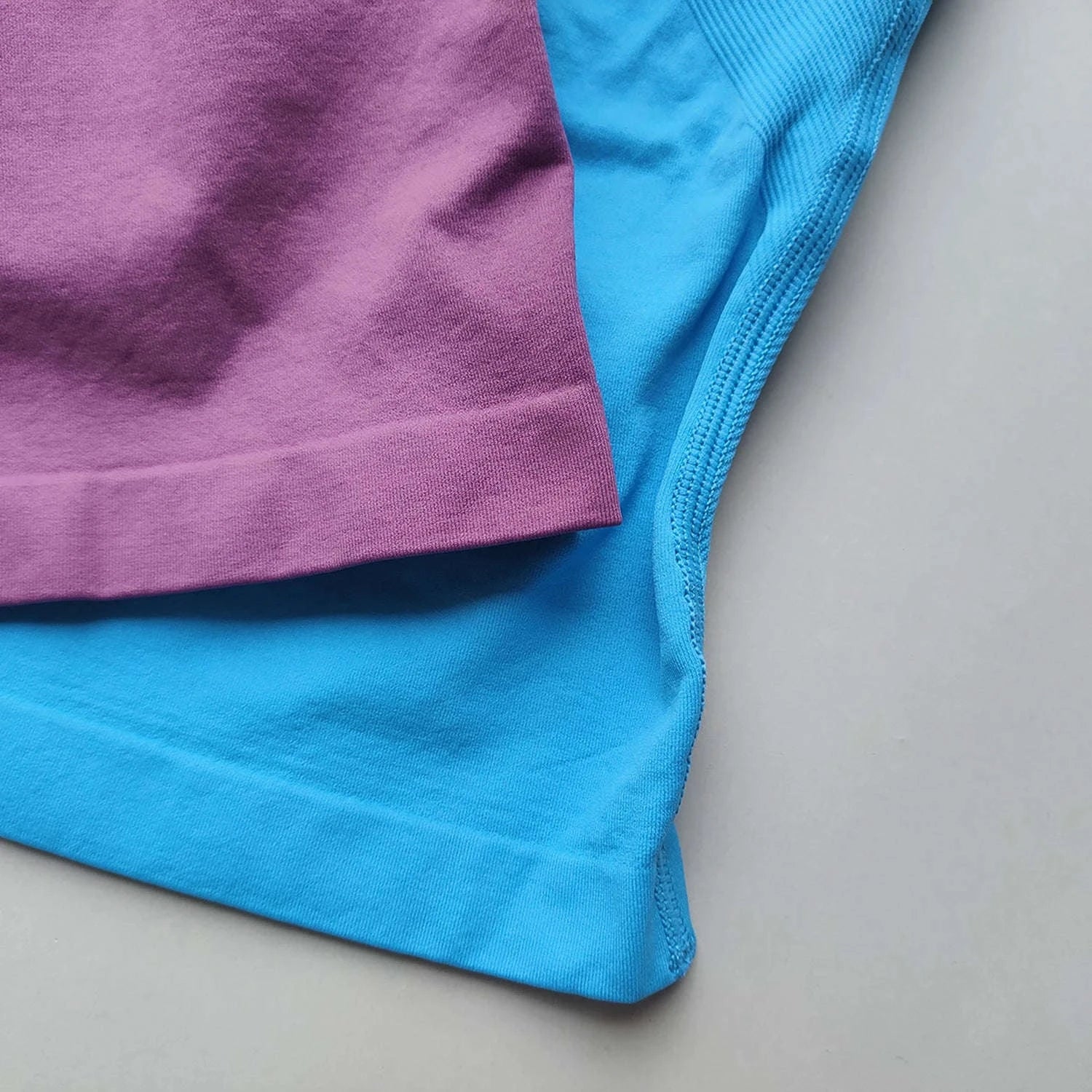 Longline Strappy Backless Gym Top with Built‑in Bra-Lavender / L