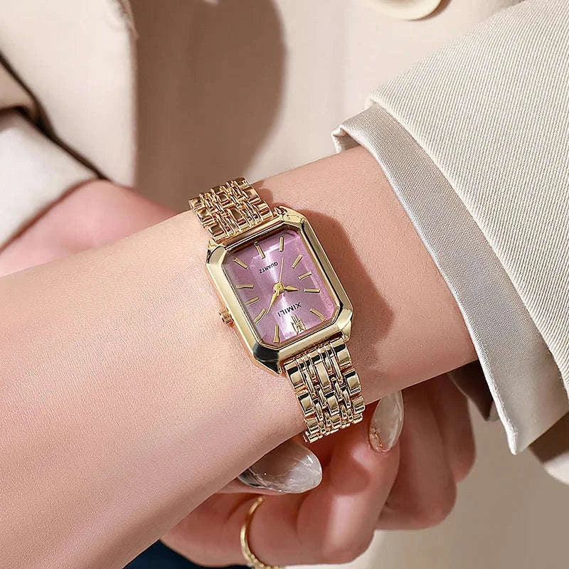 Luxury Quartz Watch with Rhinestone Detailing-Pink