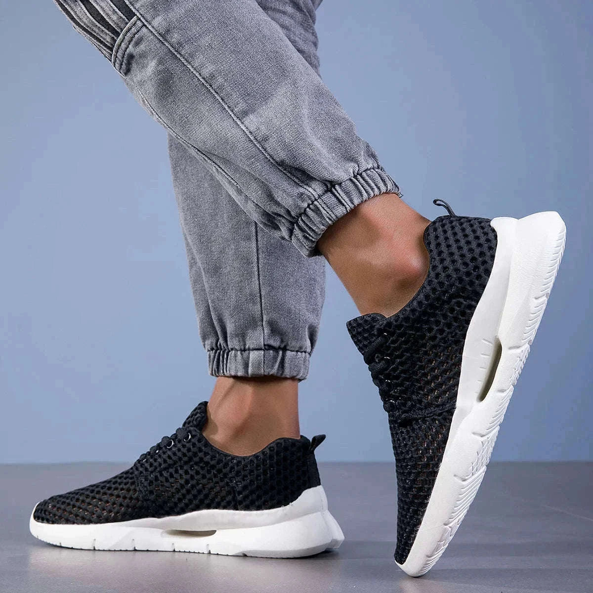 Men’s Breathable Mesh Summer Shoes Lightweight Casual Hiking Sneakers-White / 45