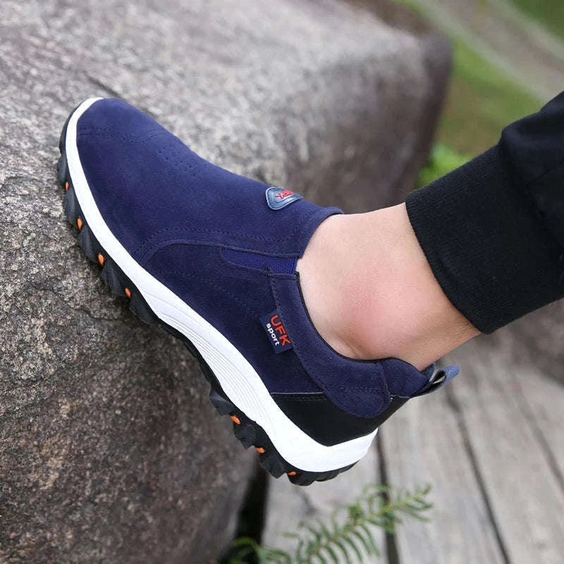 Men's Hiking Shoes Non-Slip Slip-On Sizes 38-50-005black / 38