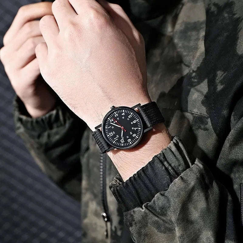Men's Quartz Watch with Luminous Hands and Big Dial-Blick