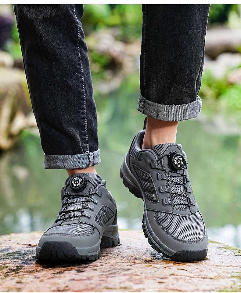 Men's Rotating Buckle Hiking Shoes for Spring and Autumn-black / 39