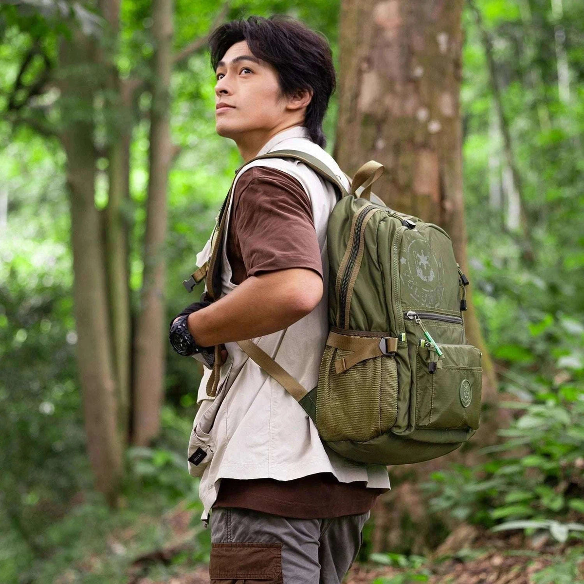 Men's Waterproof Travel Backpack with Multi-Pocket Storage-Grey(Large)