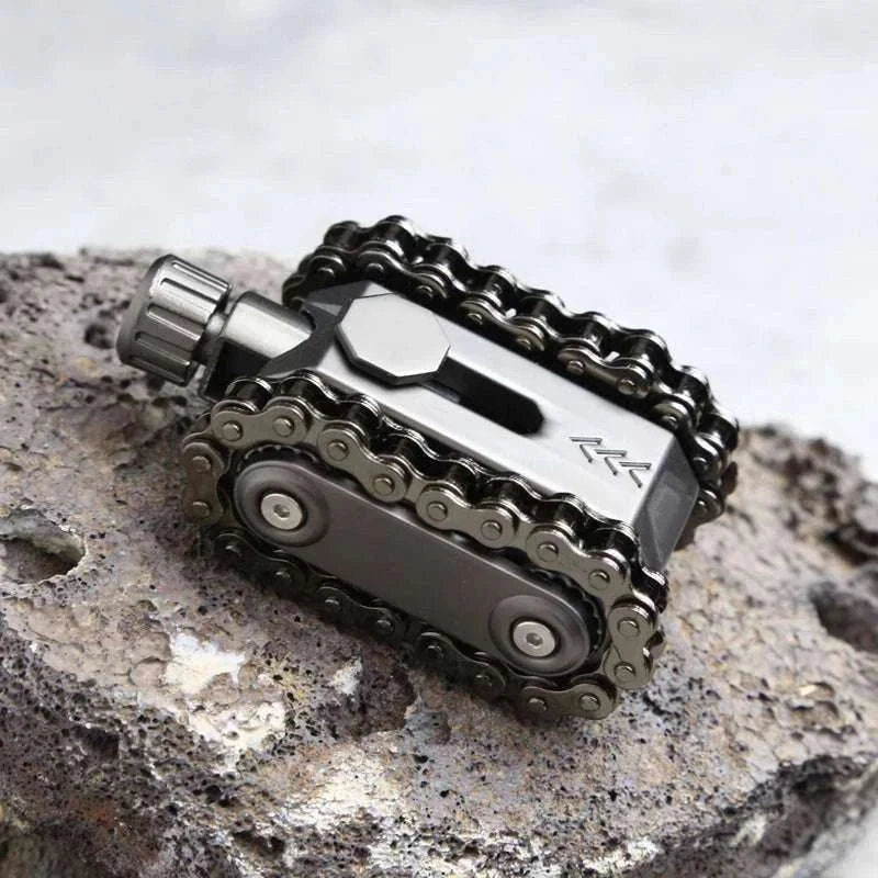 Metal Tank Fidget Spinner Toy with Rotating Gear and Tracks-1PC