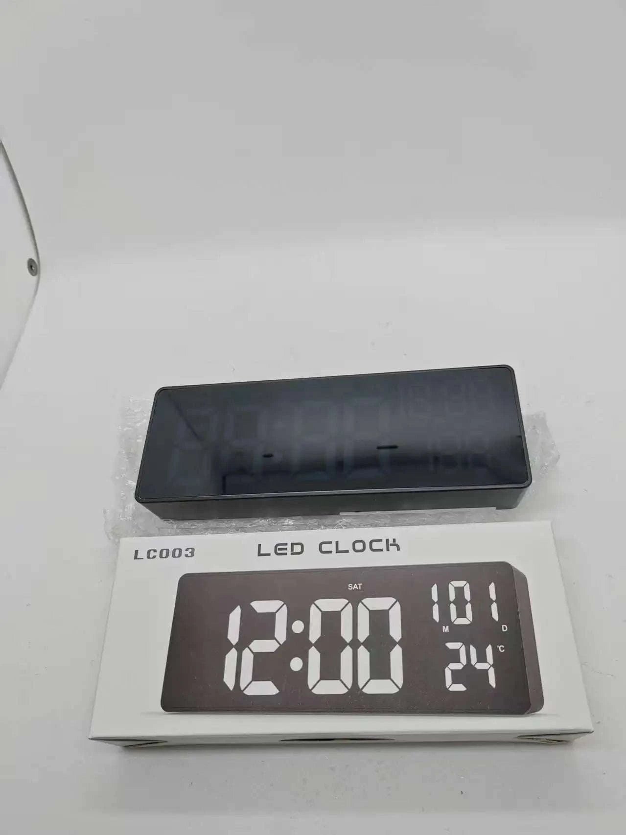 Mini WiFi Clock Camera 1080P Indoor Motion Detection Security Cam-with 64G card