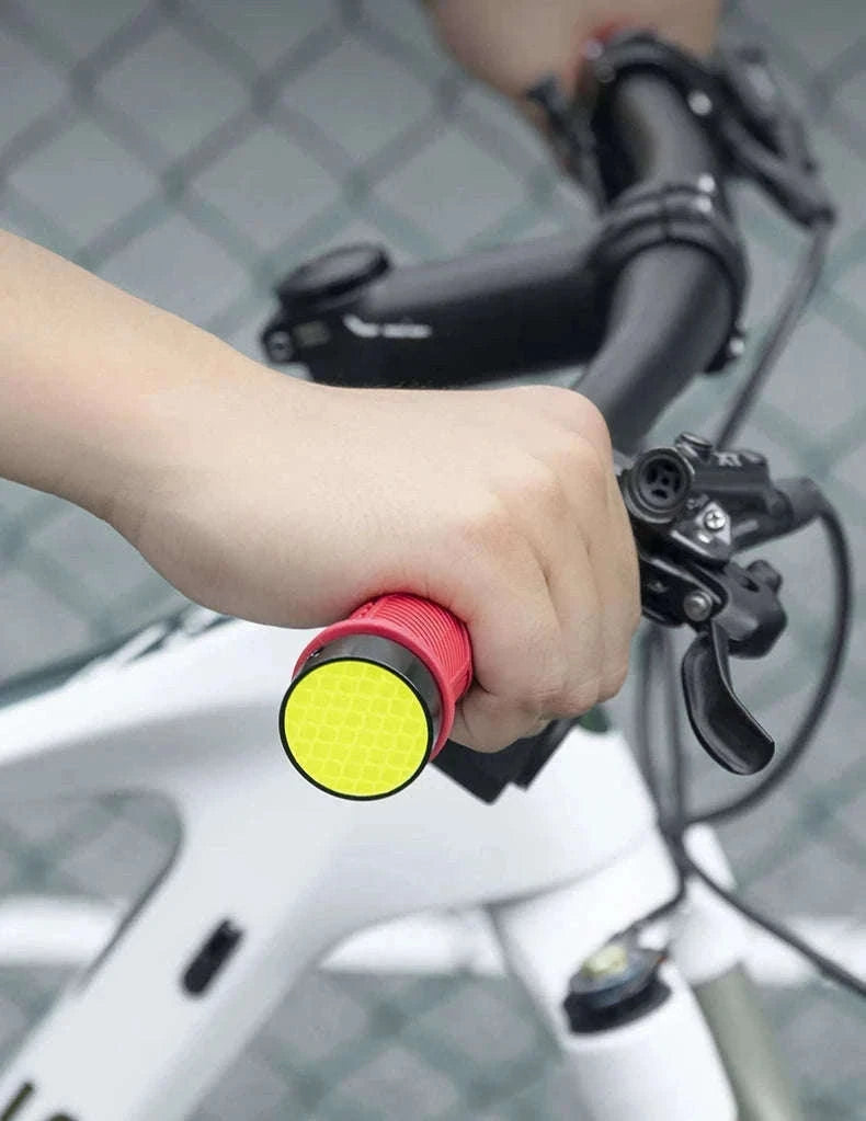 Non-Slip Bike Handlebar Grips with Locking Rings and Reflective Strips-2023-14A2