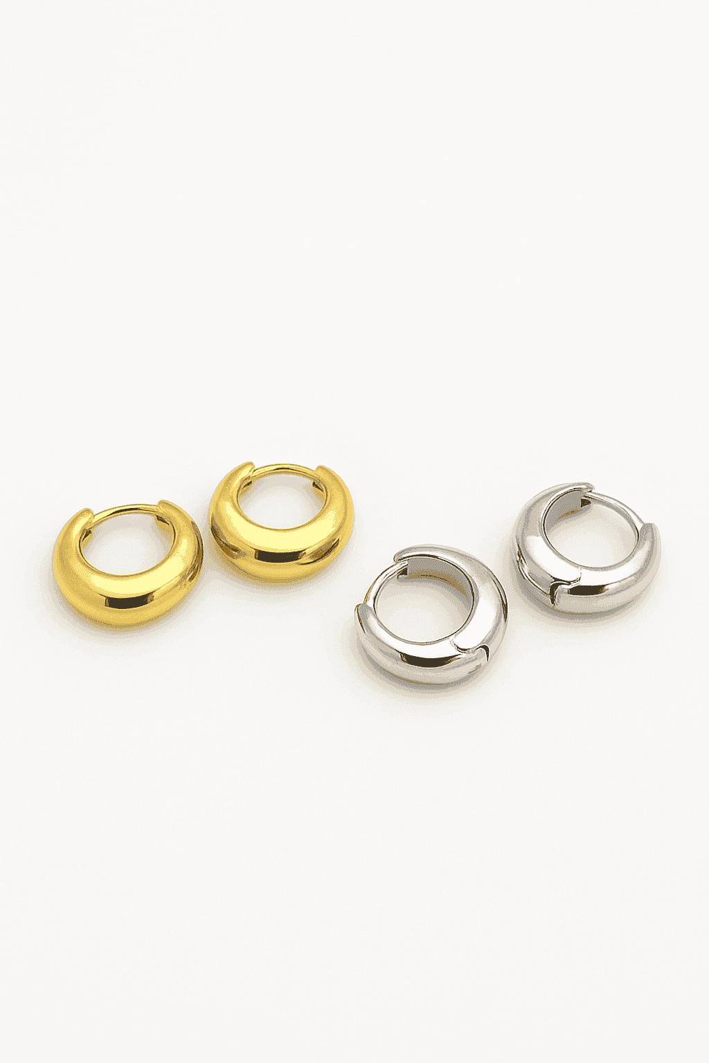 Oval Elegant Earrings with a Polished Modern Finish-Gold / CHINA