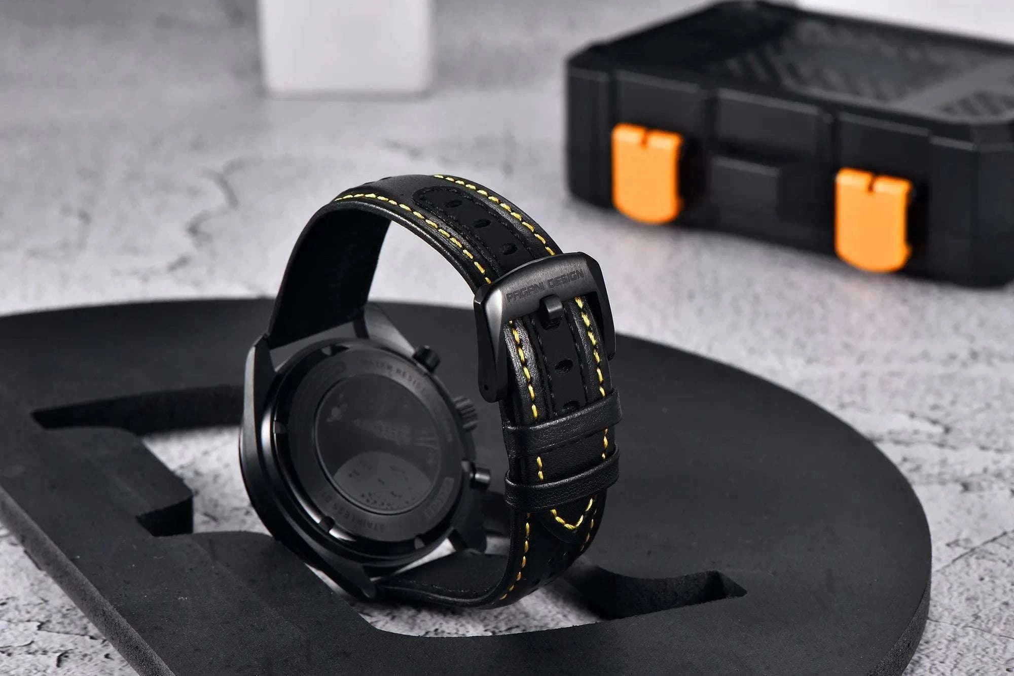Pagani Design Moon Dark Chronograph Watch AR Sapphire 100M-Red / france