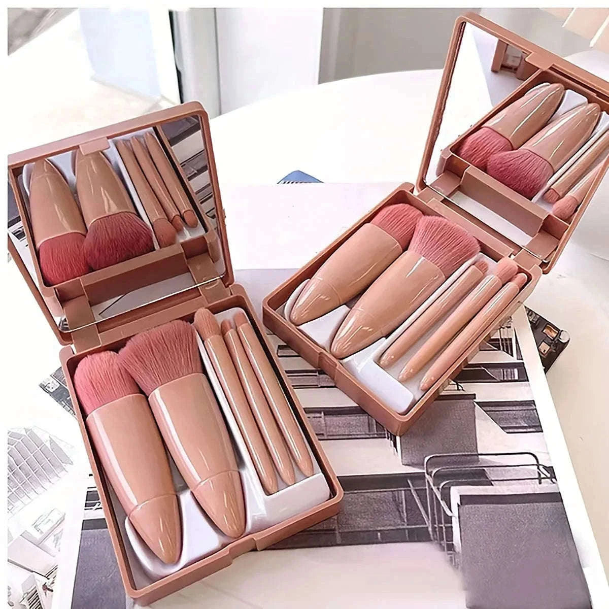 Portable Makeup Brush Set with Foldable Travel Mirror-Green