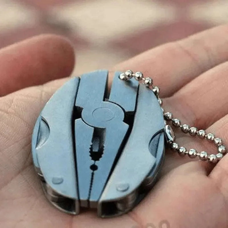 Portable Stainless Steel Multi-Tool Pliers Knife Keychain Screwdriver-Silver