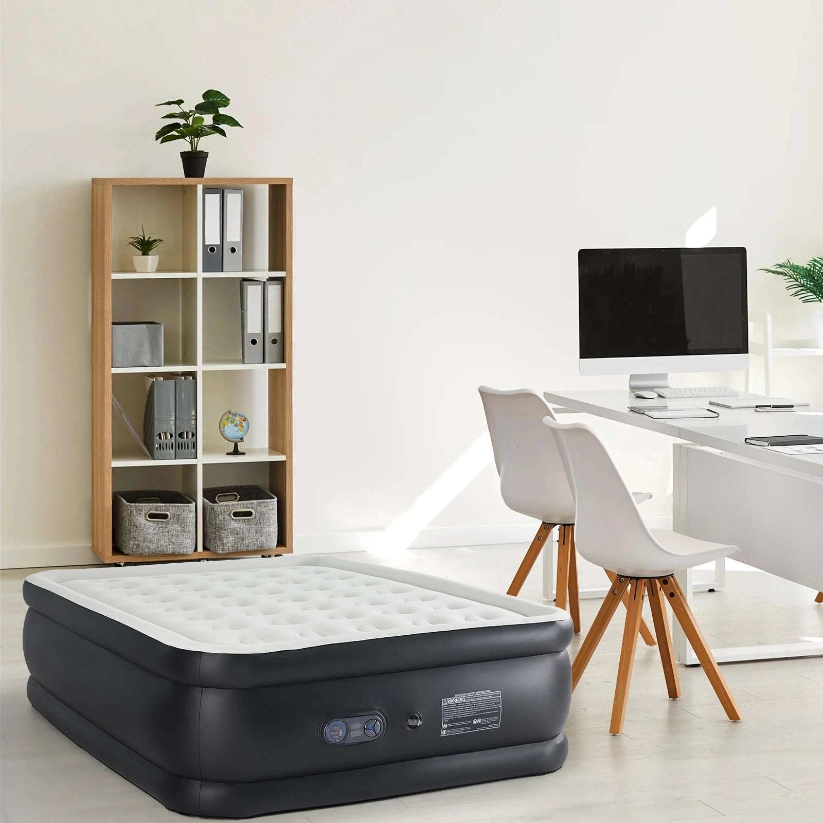 Queen & Twin Air Mattress with Built-In Pump and Non-Slip Base-16IN / Queen / United States