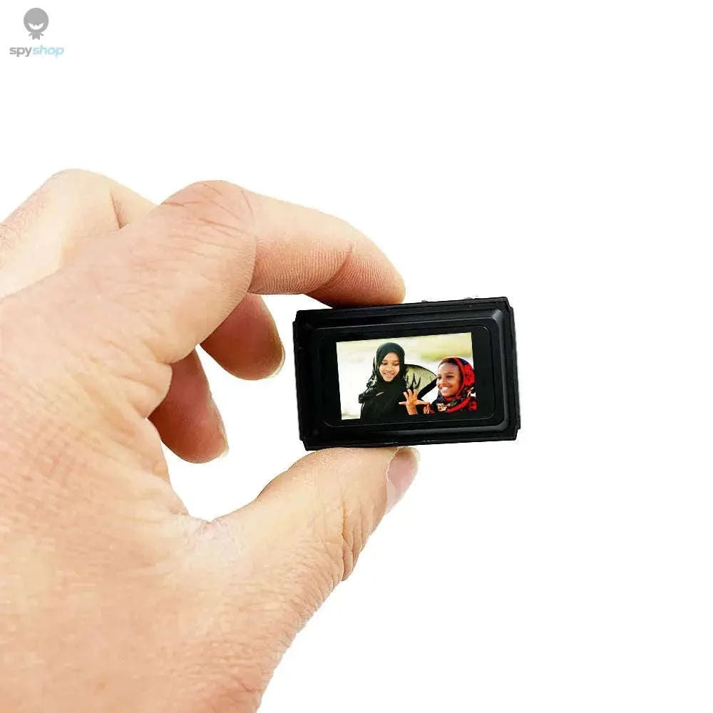 Retro Mini Video Camera – 1080p Recording with Built‑In Screen-Black / only camera
