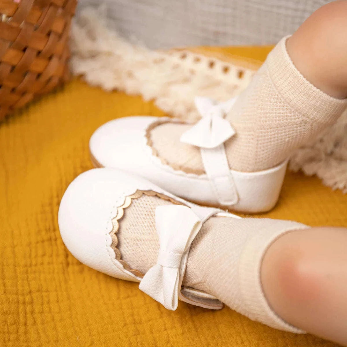Retro Solid Color Bow Baby Walking Shoes for Early Steps-black / 6-12months
