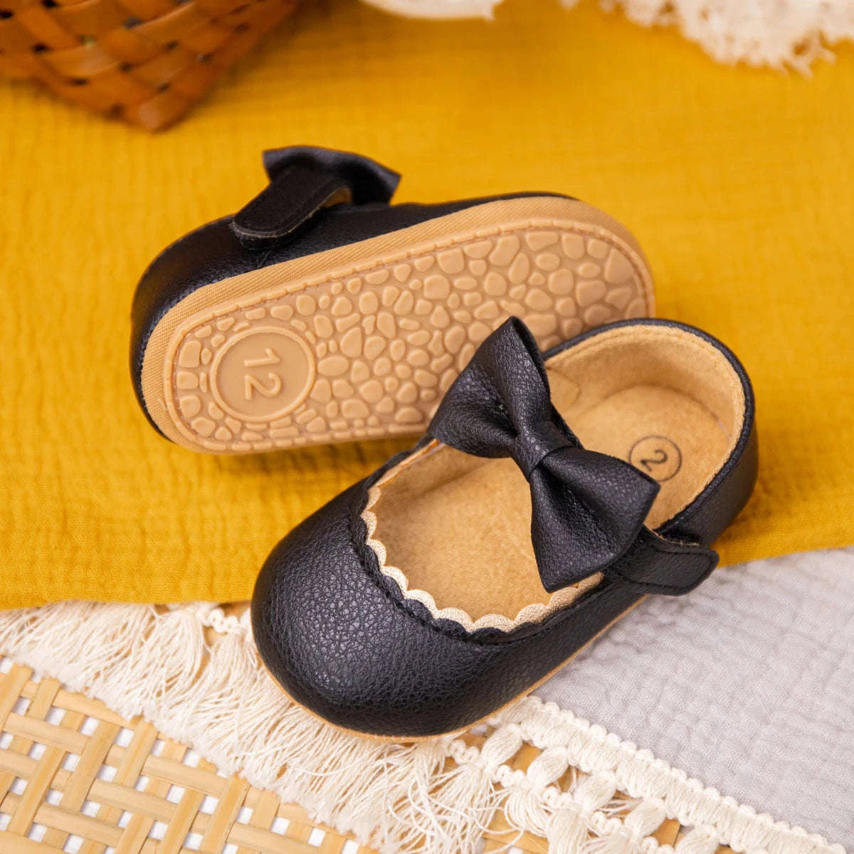 Retro Solid Color Bow Princess Baby Walking Shoes-black / 6-12months