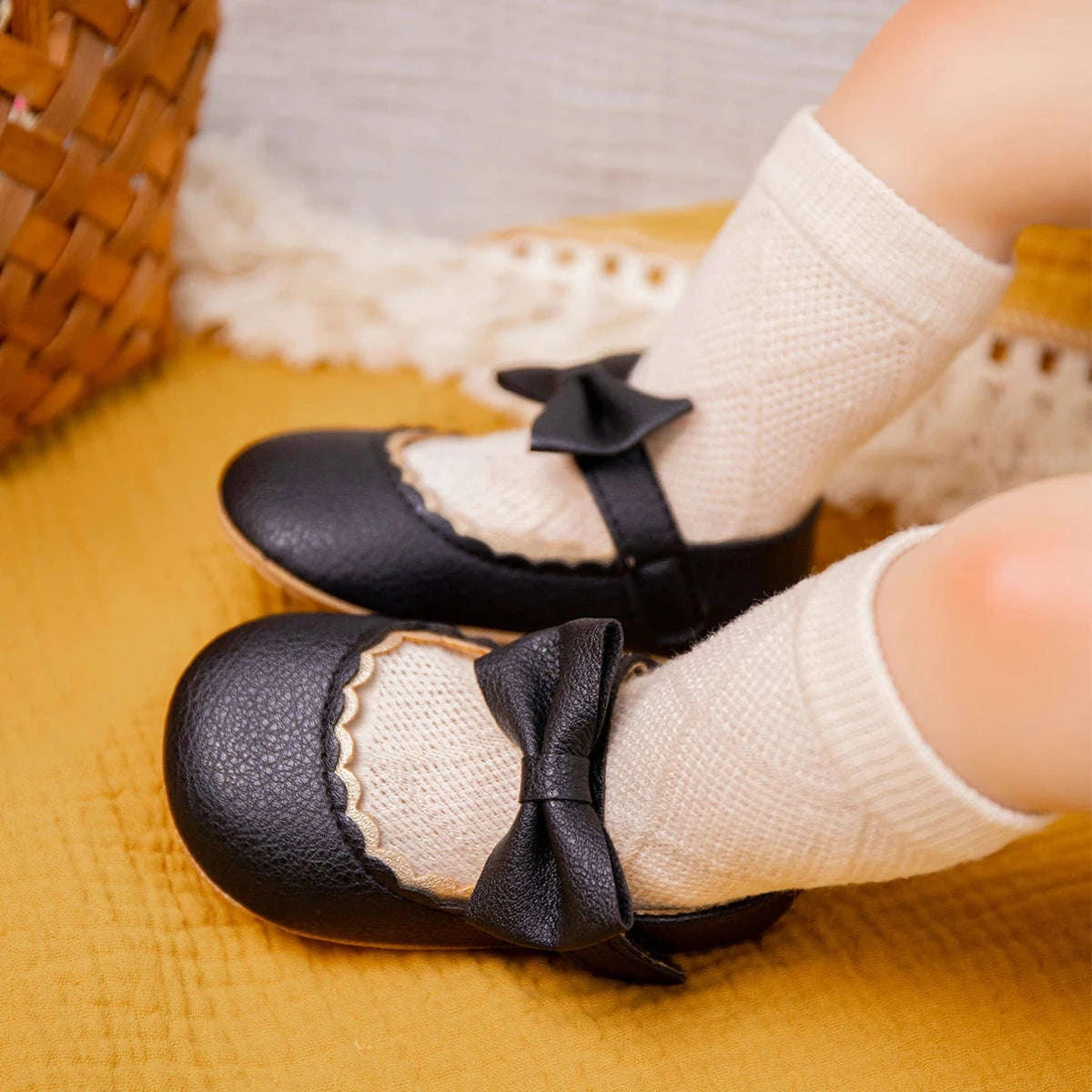 Retro Solid Color Bow Princess Baby Walking Shoes-black / 6-12months