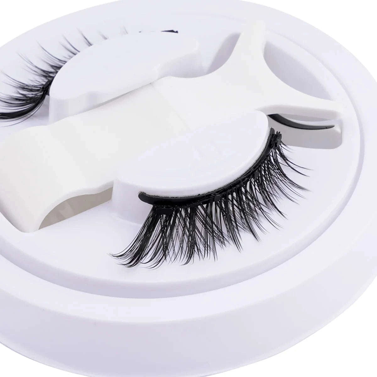 Reusable Magnetic False Eyelashes with Applicator Tweezers Set-1 Pair LZ04