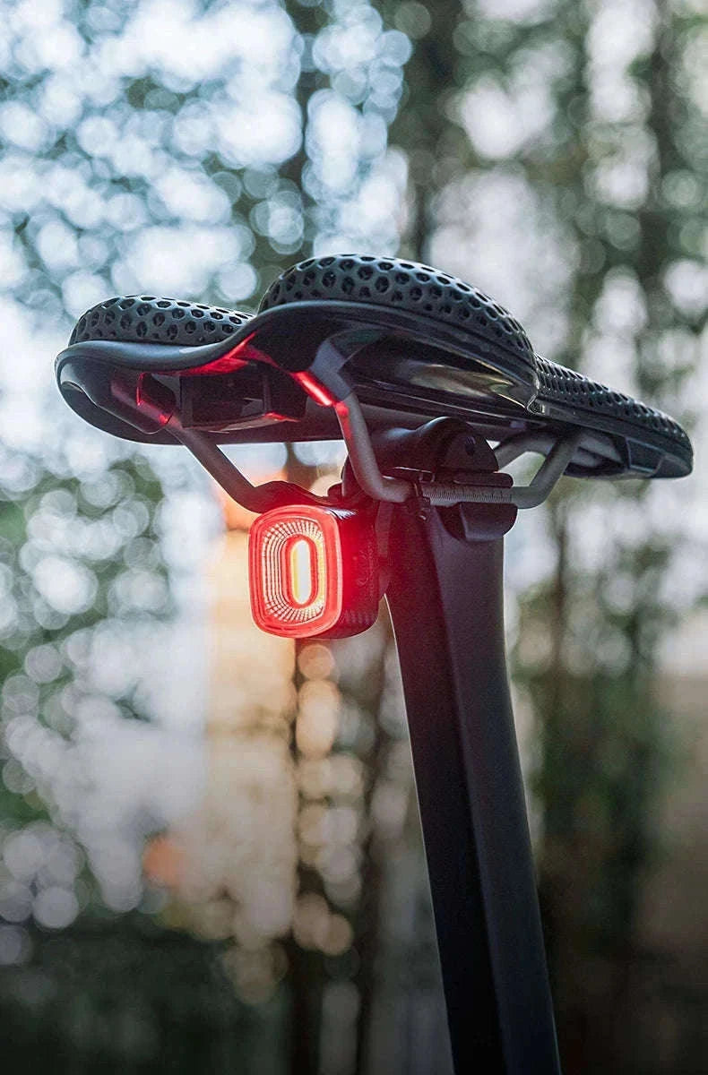 Smart Bicycle Brake Light with Auto Stop & USB-C Rechargeable-Q2