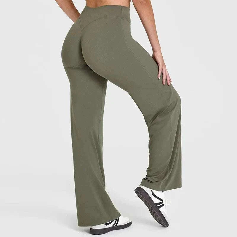 SoftMotion Women’s Mid-Waist Straight Leg Yoga Pants-Blooming Roses / XS