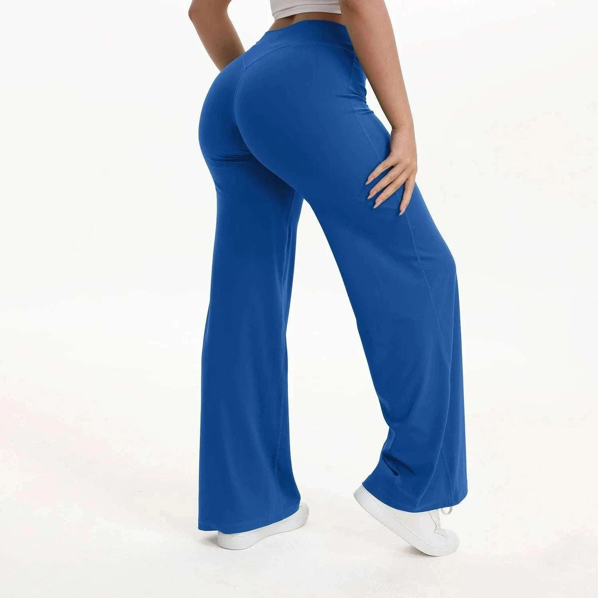 SoftMotion Women’s Mid-Waist Straight Leg Yoga Pants-Blooming Roses / XS