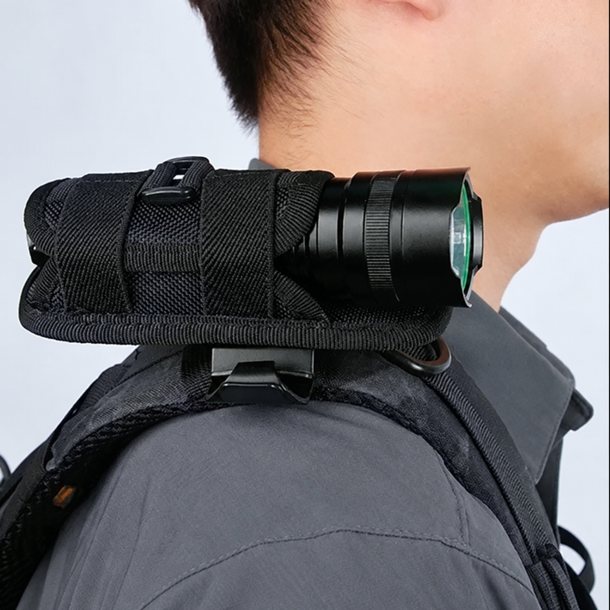 360° Rotating Flashlight Pouch Belt Holster Nylon Torch Holder
