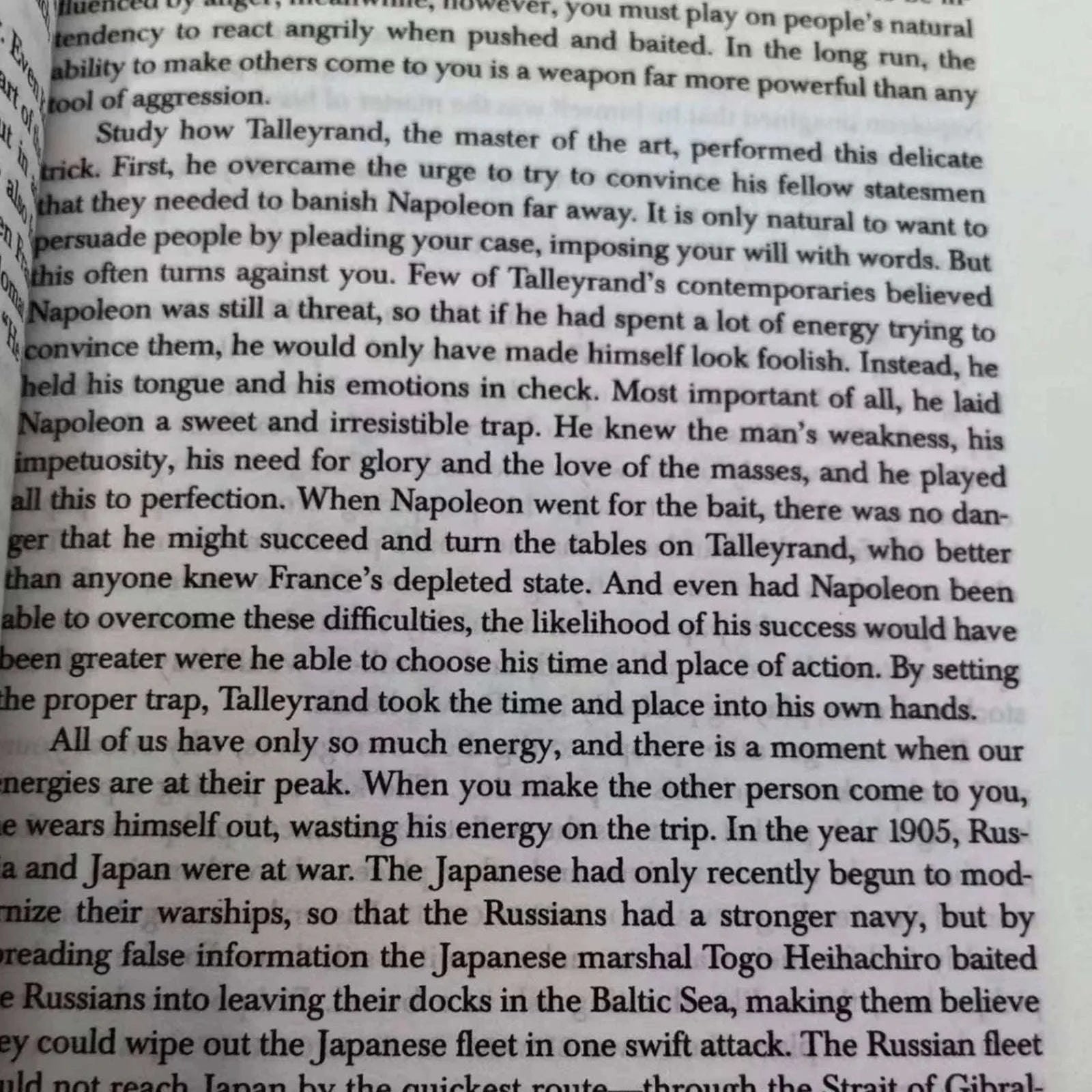 The Concise 48 Laws of Power English Book by Robert Greene-Default Title