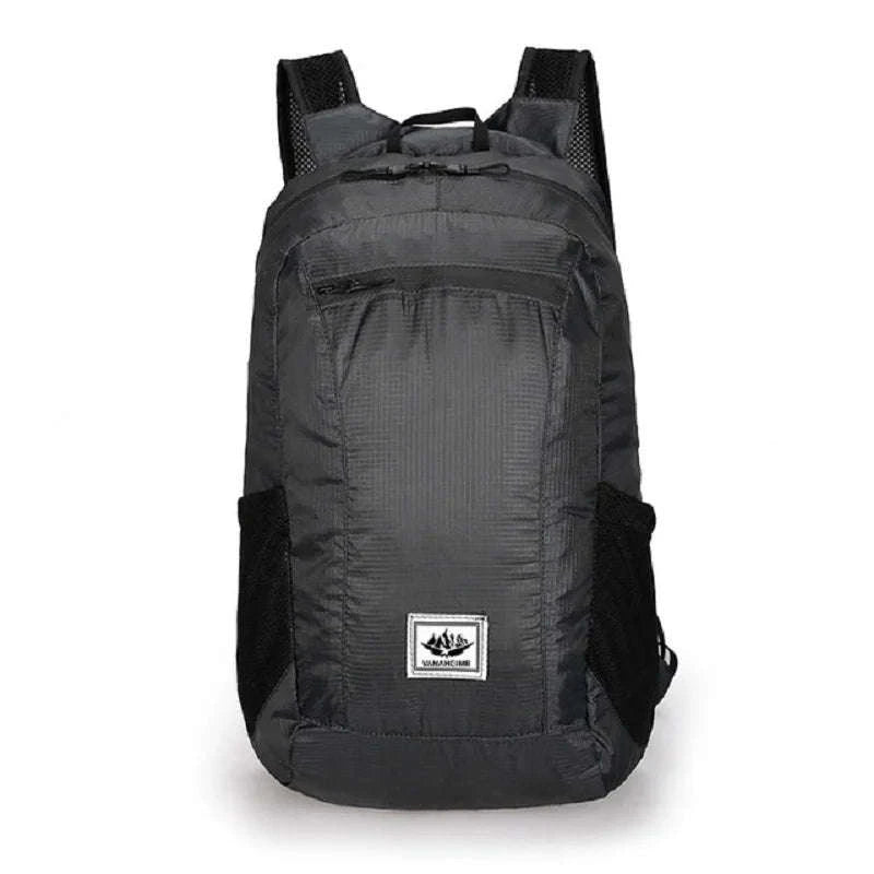Ultra Lightweight Foldable Hiking Backpack 20L Water Resistant Bag-Green