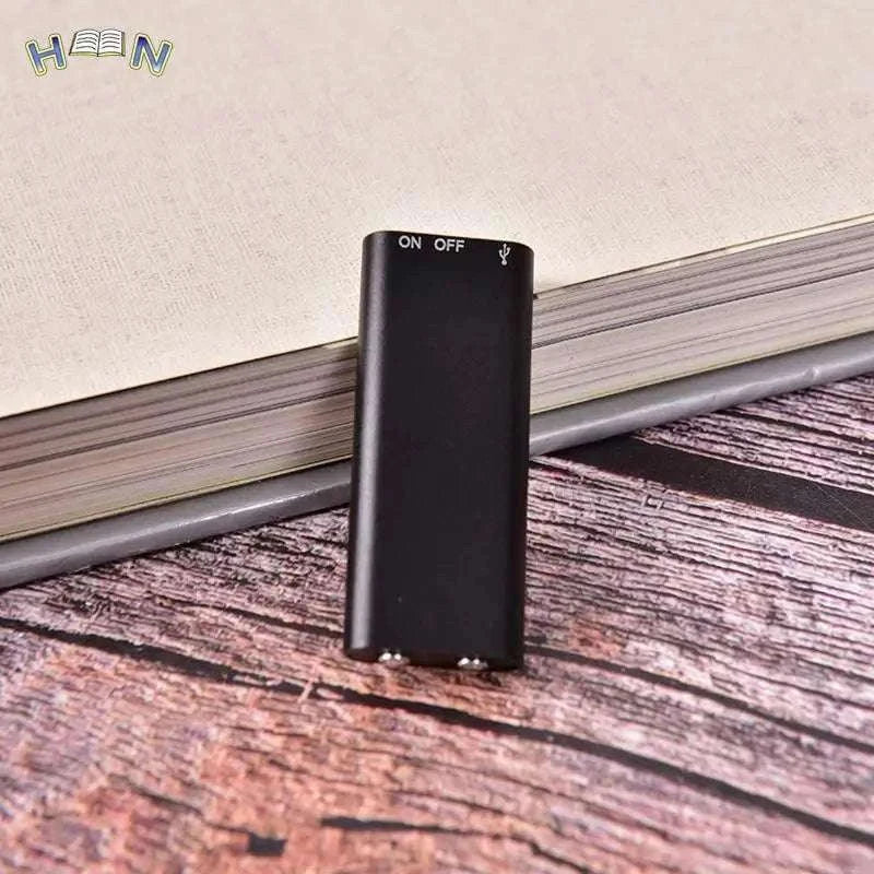 Ultra-Slim Mini Voice Recorder with 16GB Storage and MP3 Playback-black / 8 GB / China Mainland