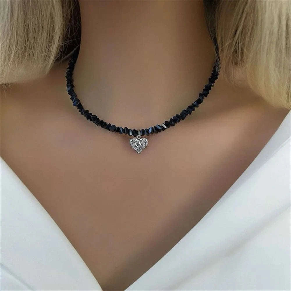 Vintage Zircon Heart Pendant Necklace for Women-NES-10047-9