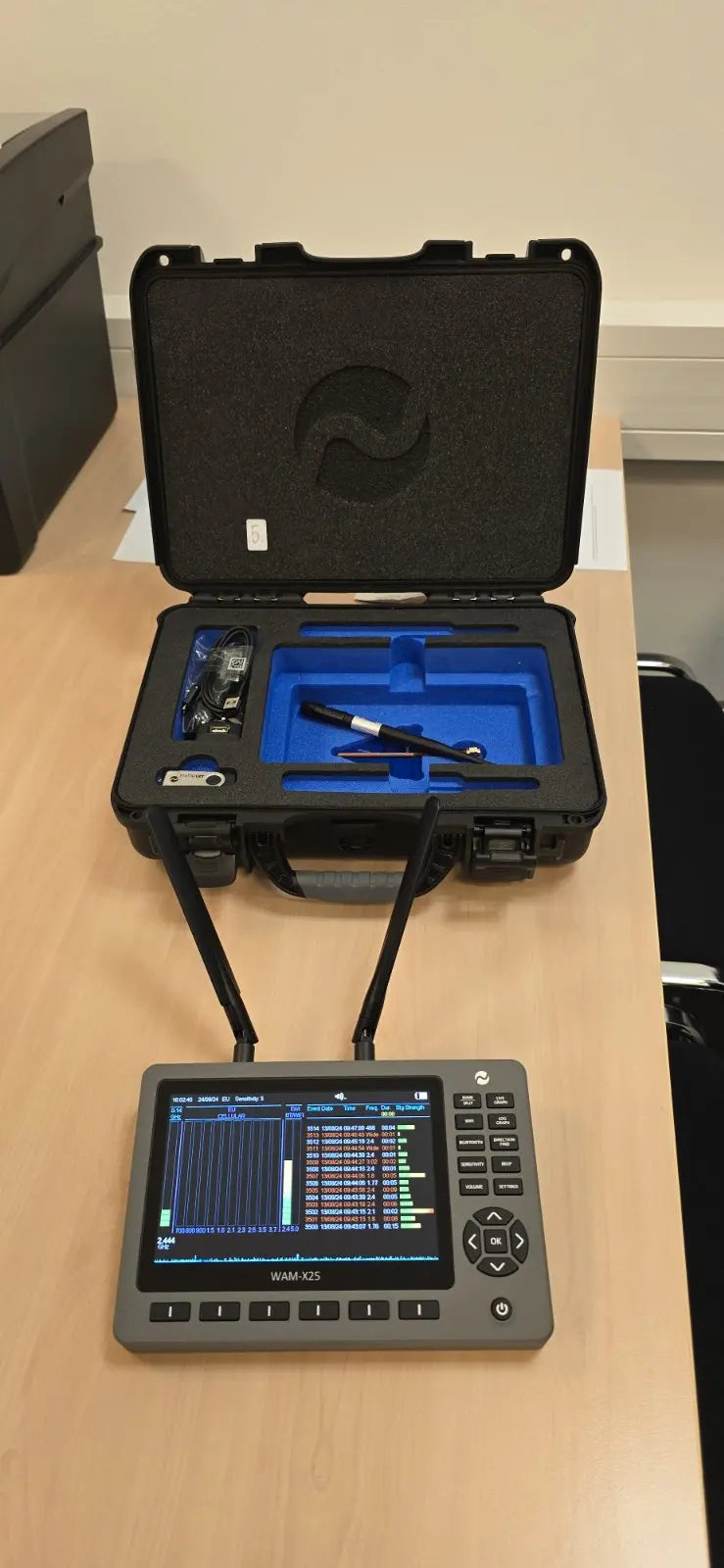 JJN Digital WAM-X25 Wireless Activity Monitor | Advanced RF Signal Detection for 2G/3G/4G/5G Devices Spy-shop.com