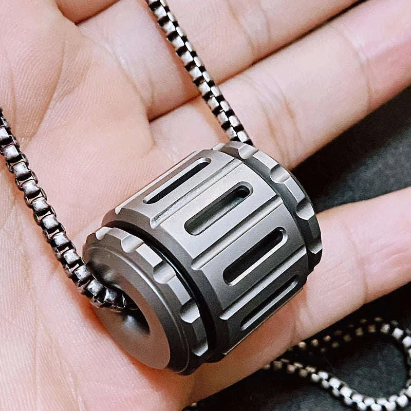 War Hammer EDC Knife Pendant Fingertip Gyro Pendant-Titanium Copper