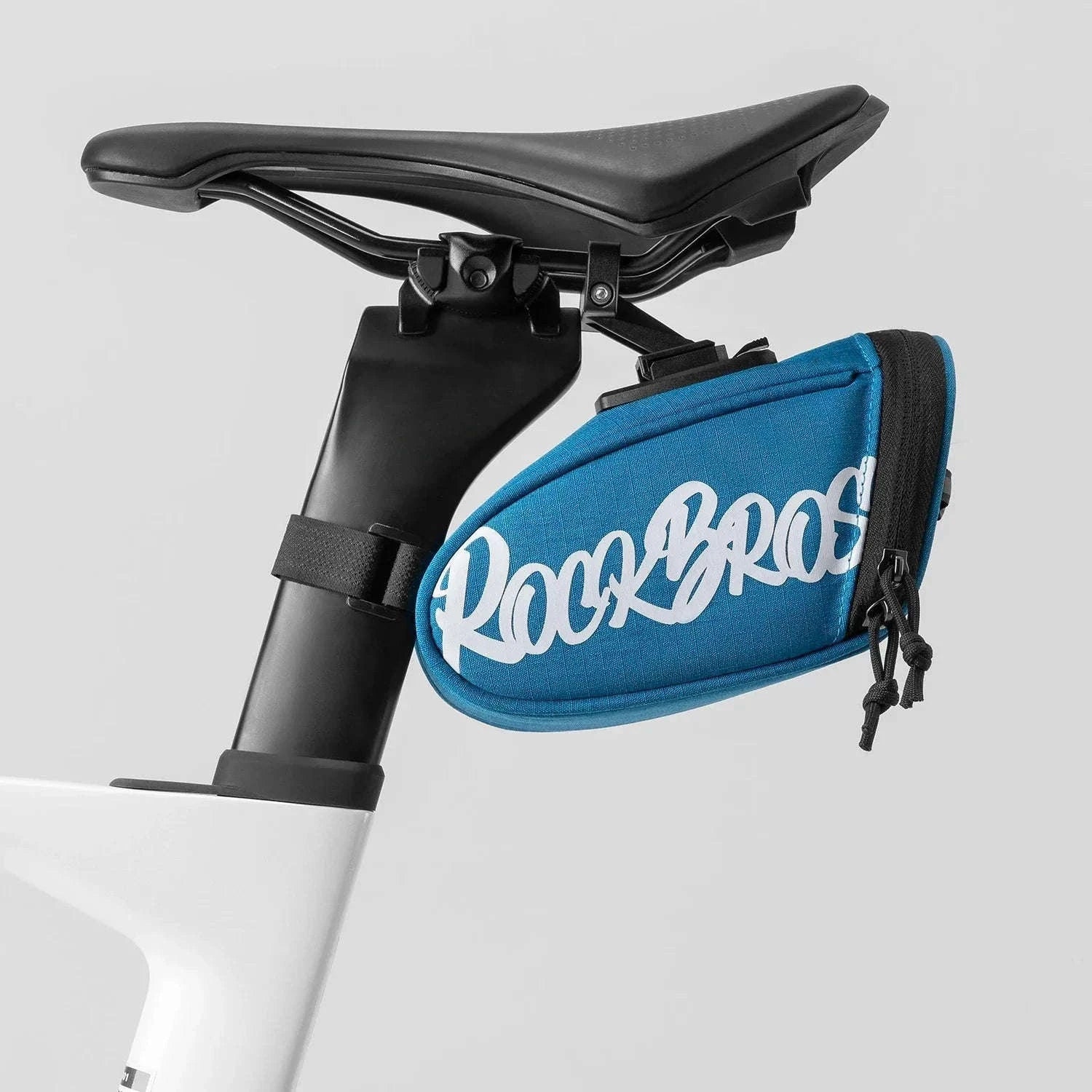 Waterproof Bicycle Saddle Bag for Seatpost Storage – Road & MTB-0.8L Blue
