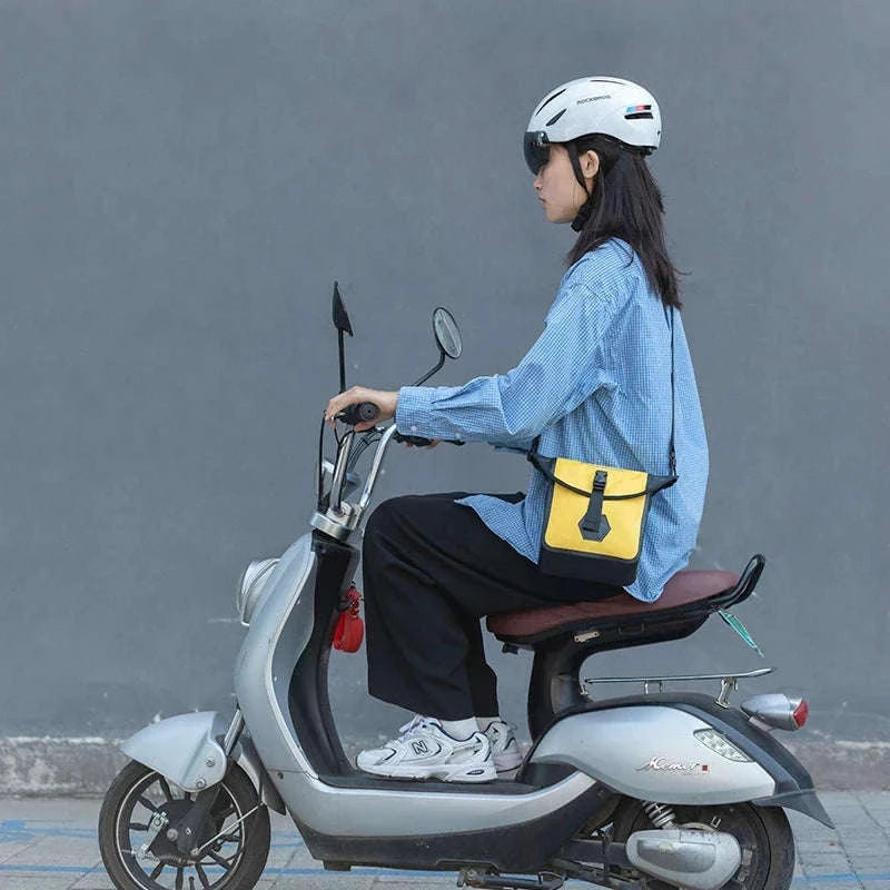 Waterproof Motorcycle Saddle Bag for Tools and Travel Storage-AS-079