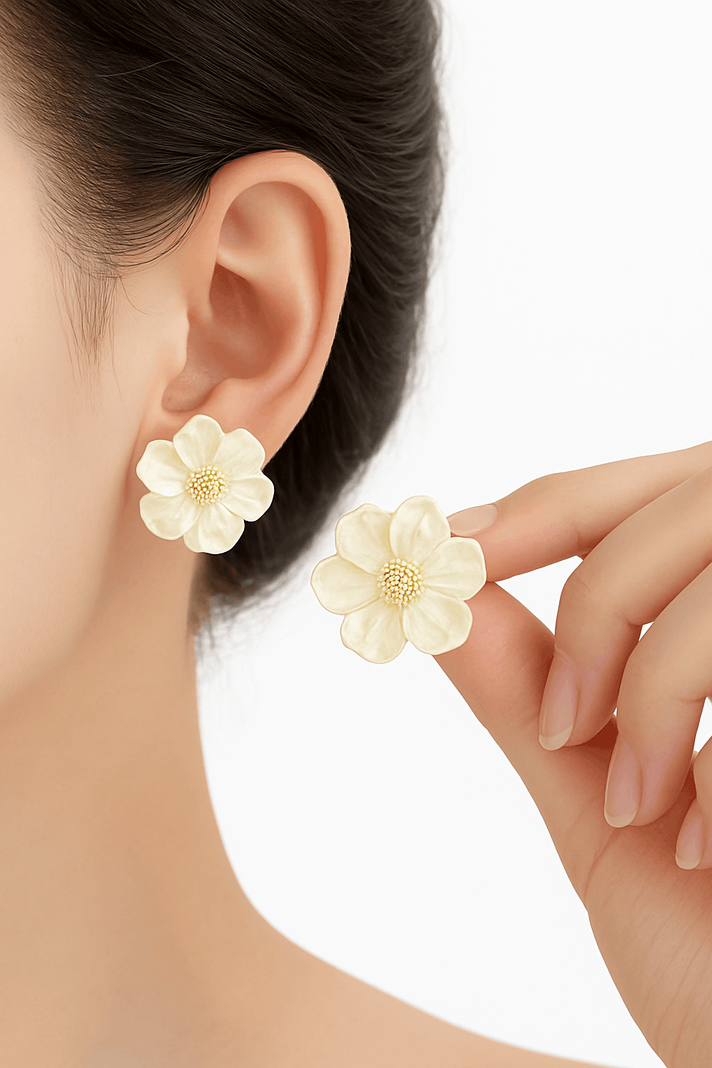 White Acrylic Flower Stud Earrings – Folded Floral Style-ES4230