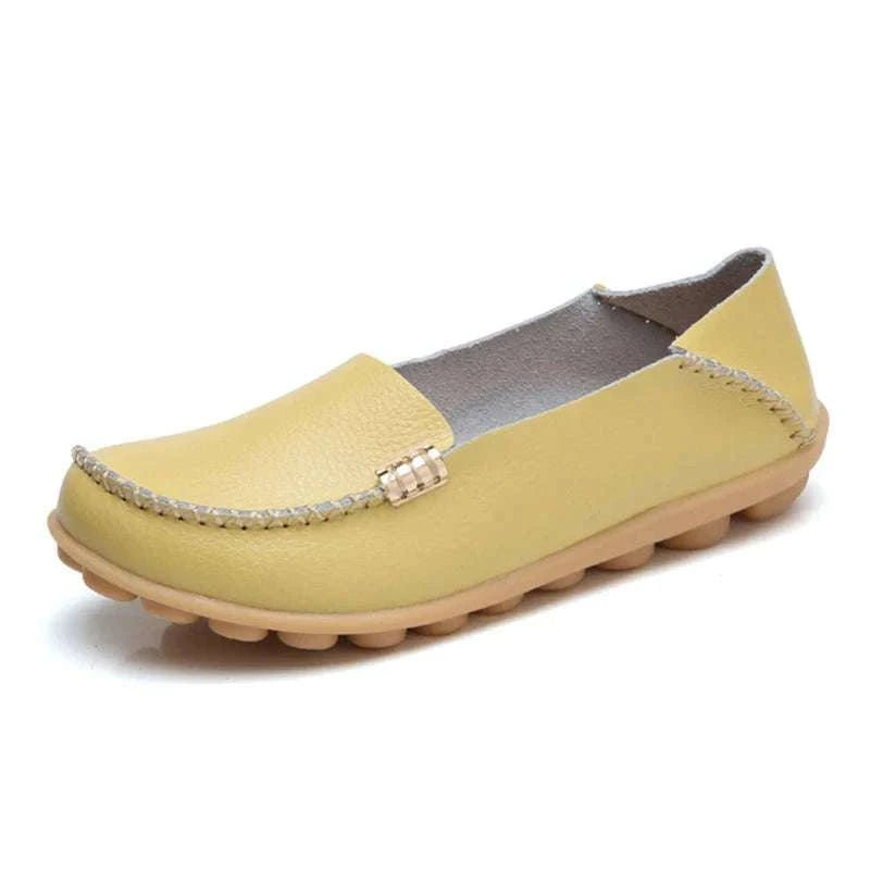 Women’s Retro Moccasin Flats Slip-On Comfortable Everyday Shoes-Beige / 36