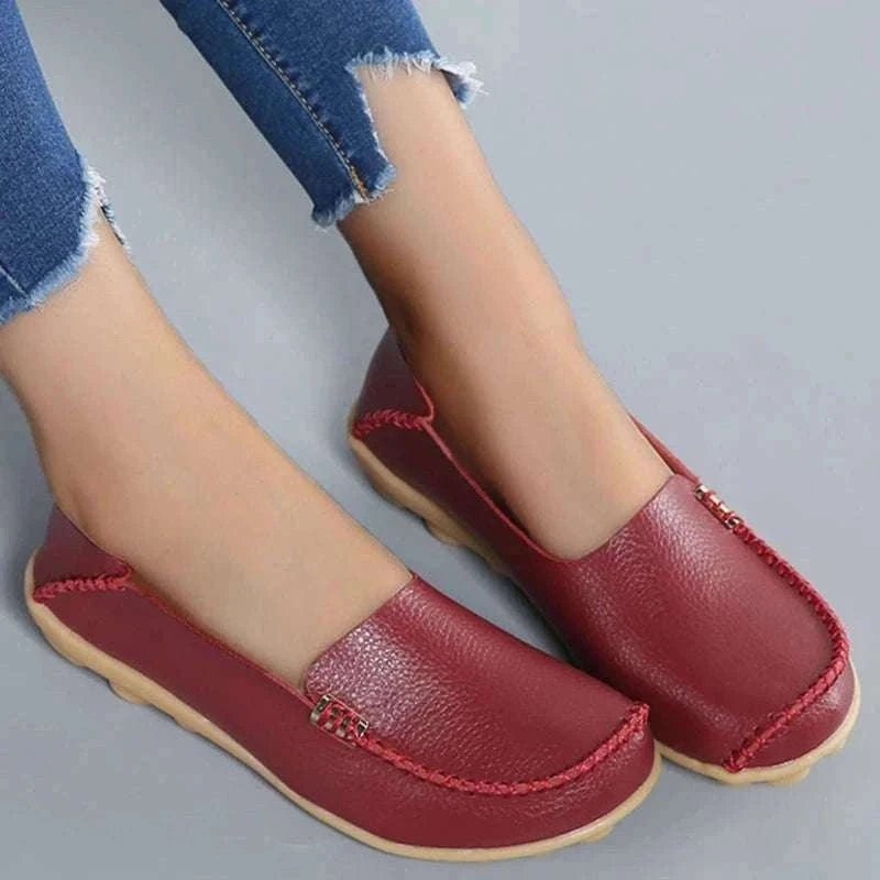 Women’s Retro Moccasin Slip-On Flats for Everyday Comfort-Beige / 36