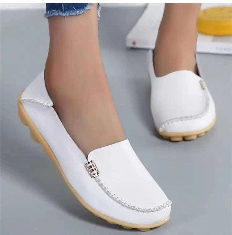 Women’s Retro Moccasin Slip-On Flats for Everyday Comfort-Beige / 36