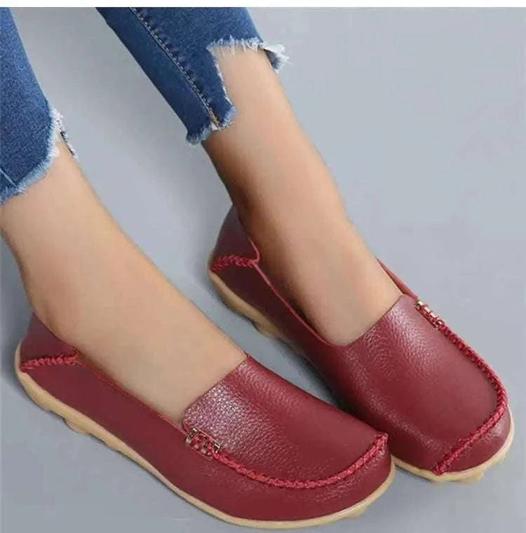 Women’s Retro Moccasin Slip-On Flats for Everyday Comfort-Beige / 36
