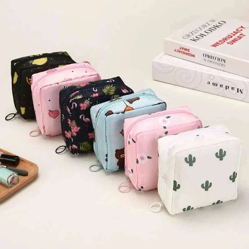 Women’s Sanitary Napkin & Tampon Organizer Pouch-Bear