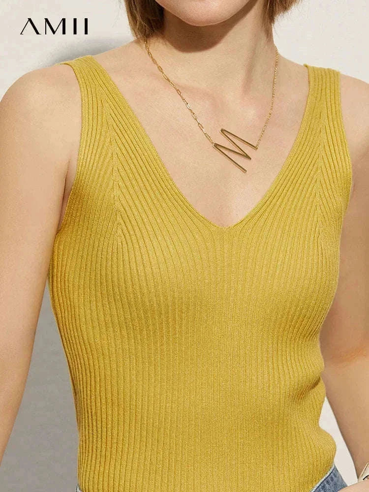 Women’s Slim Fit V-Neck Camisole Top for Office and Summer Wear-green / M